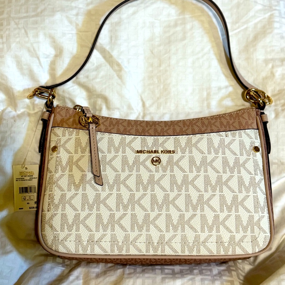Brand new with tags! Pink and cream Michael Kors charm jet set Pochette
